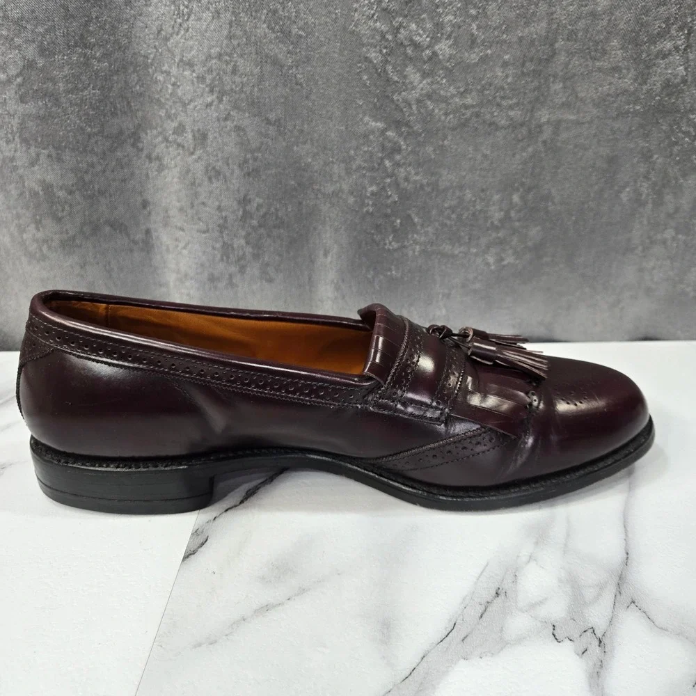 Allen Edmonds Bridgeton Mens 10.5 C Burgundy Leather Tassel Kiltie Loafers Dress